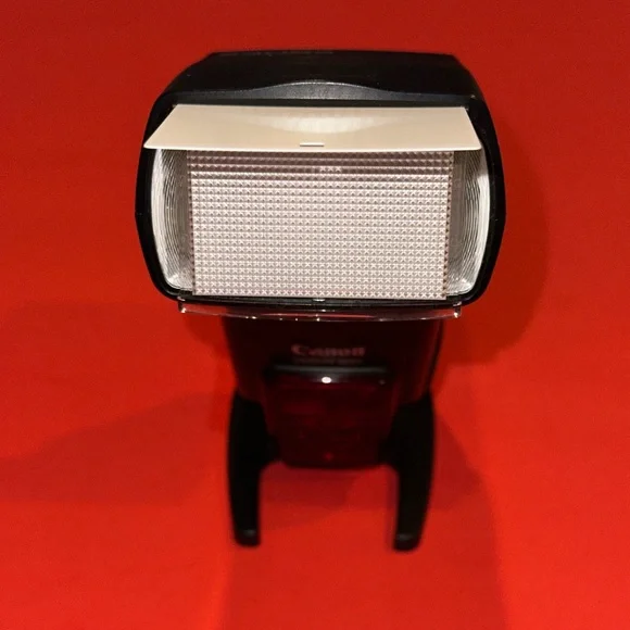 Canon Speedlite 580EX Shoe Mount Flash w/Diffuser EOS Mark IV TESTED &FUNCTIONAL